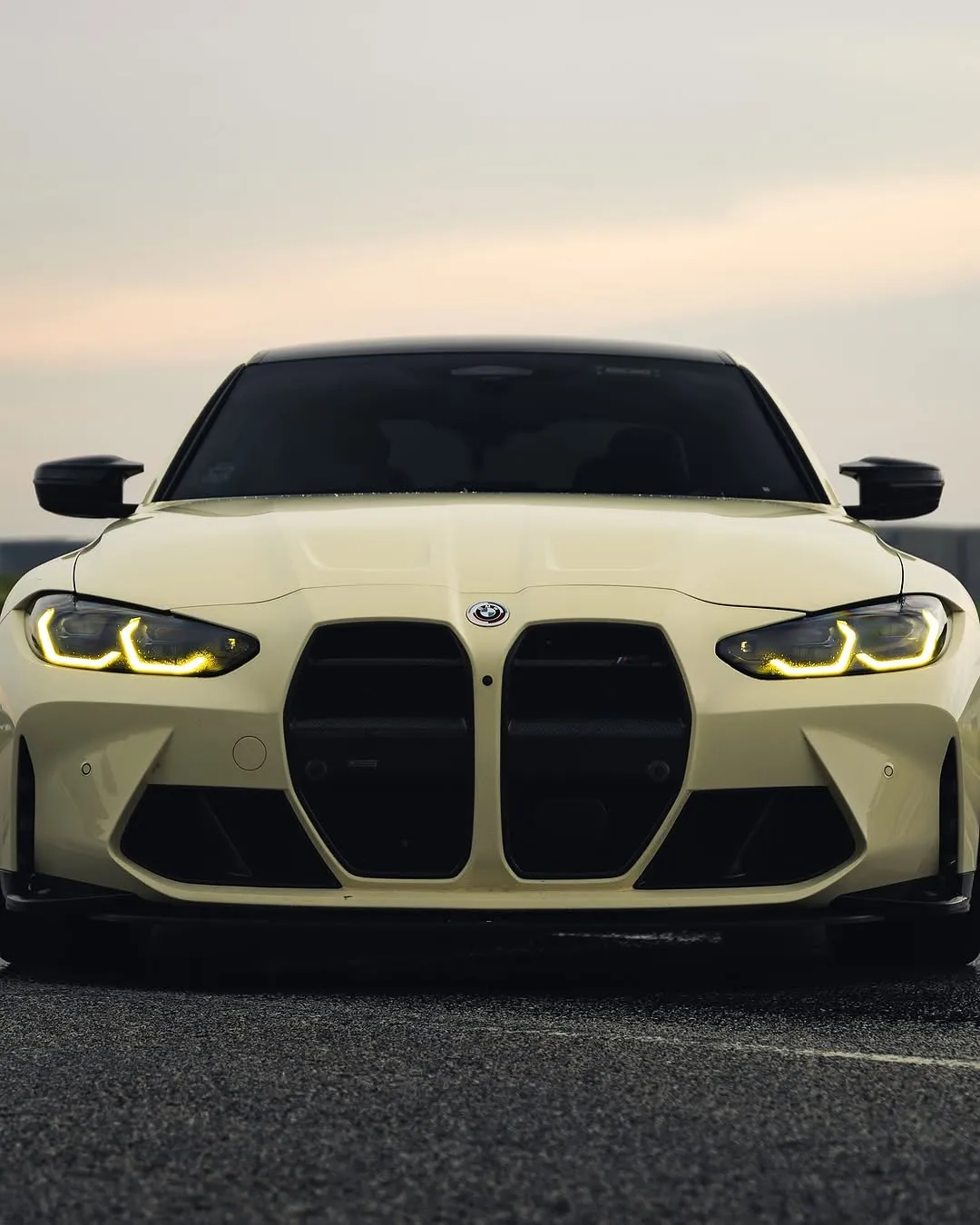 BMW G80 M3 wrapped in Inozetek Boring White color film. - изображение 5