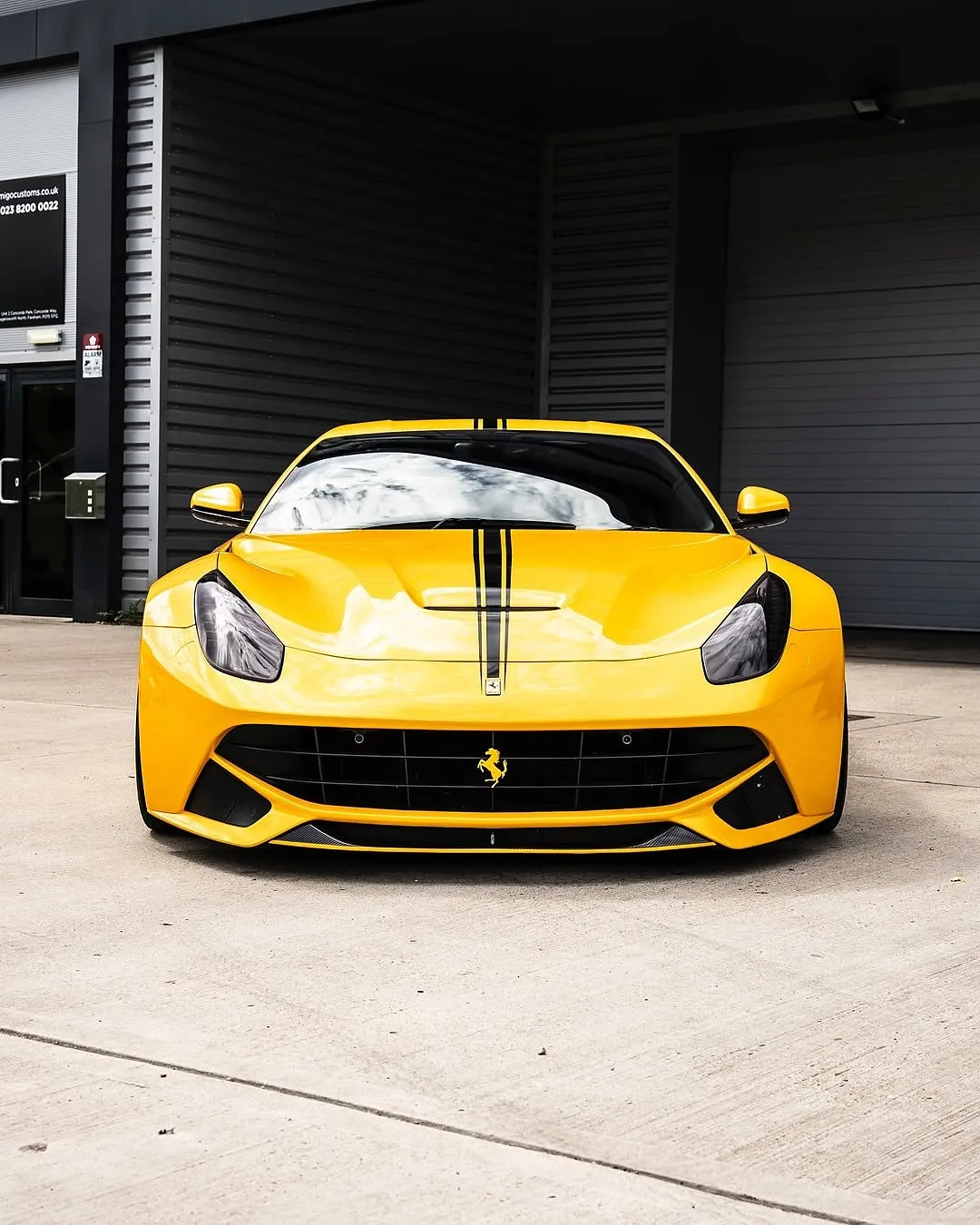 Ferrari F12 wrapped in Inozetek Gloss Dandelion Yellow Dynamic PPF - изображение 8