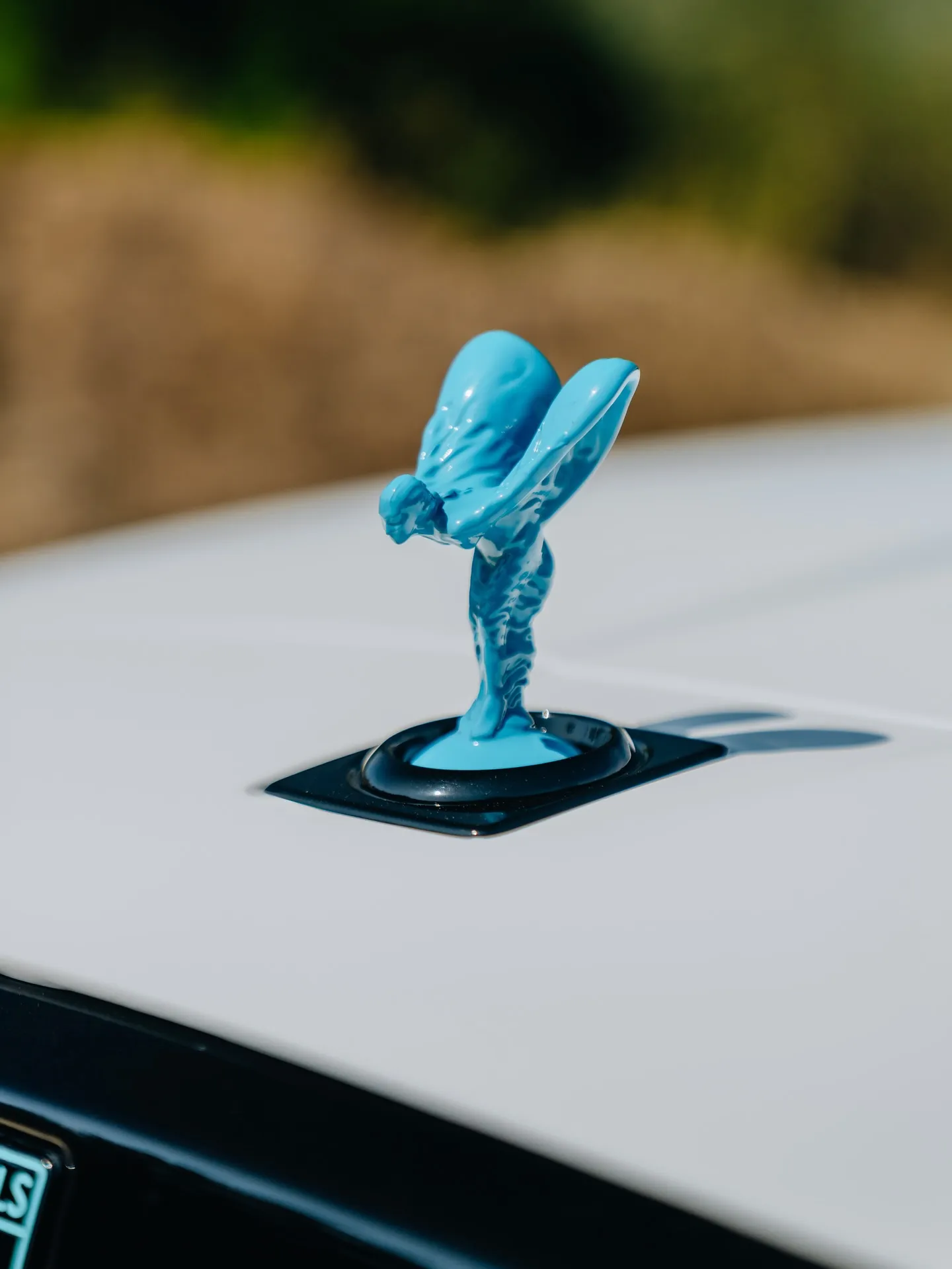 Rolls Royce Cullinan protected with Inozetek Dynamic PPF Satin Pearl White film. - изображение 5