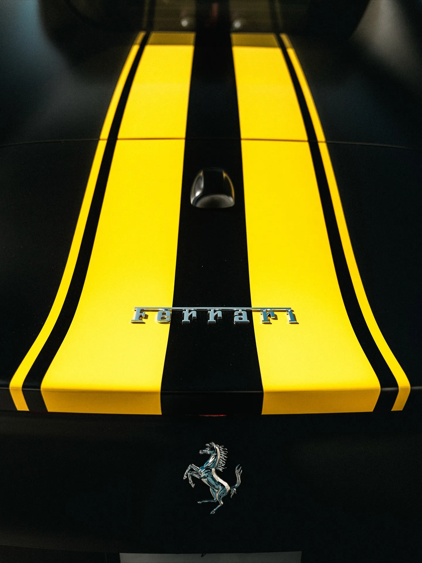 Ferrari 812 styled and protected with Inozetek Dynamic PPF Satin Midnight Black - изображение 6