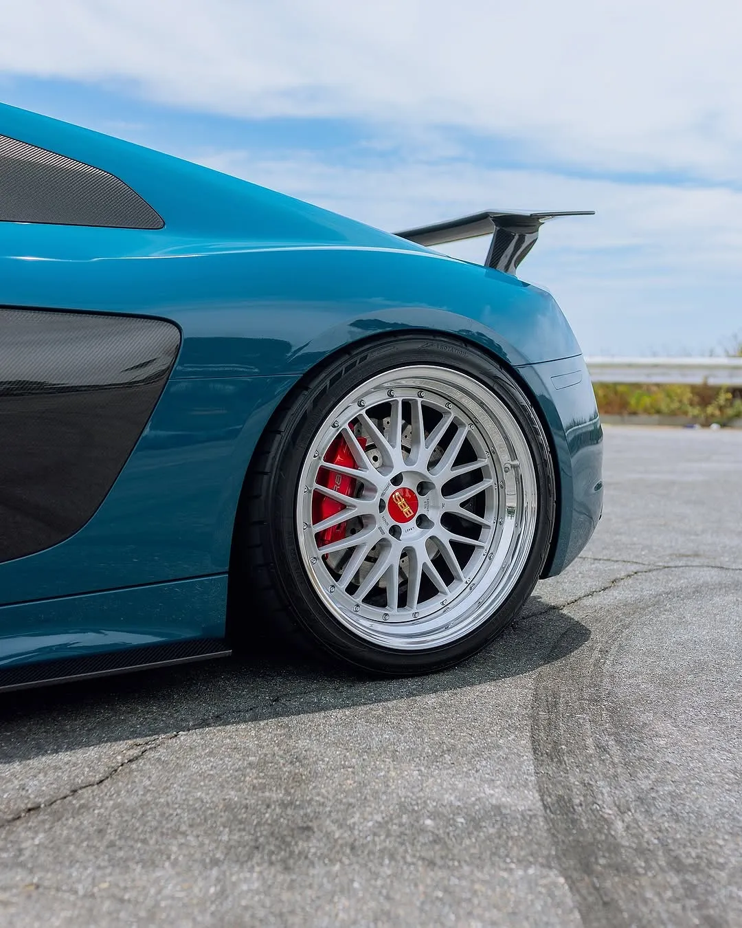 Audi R8 in Inozetek Dynamic PPF Gloss Petrol Blue. View 2