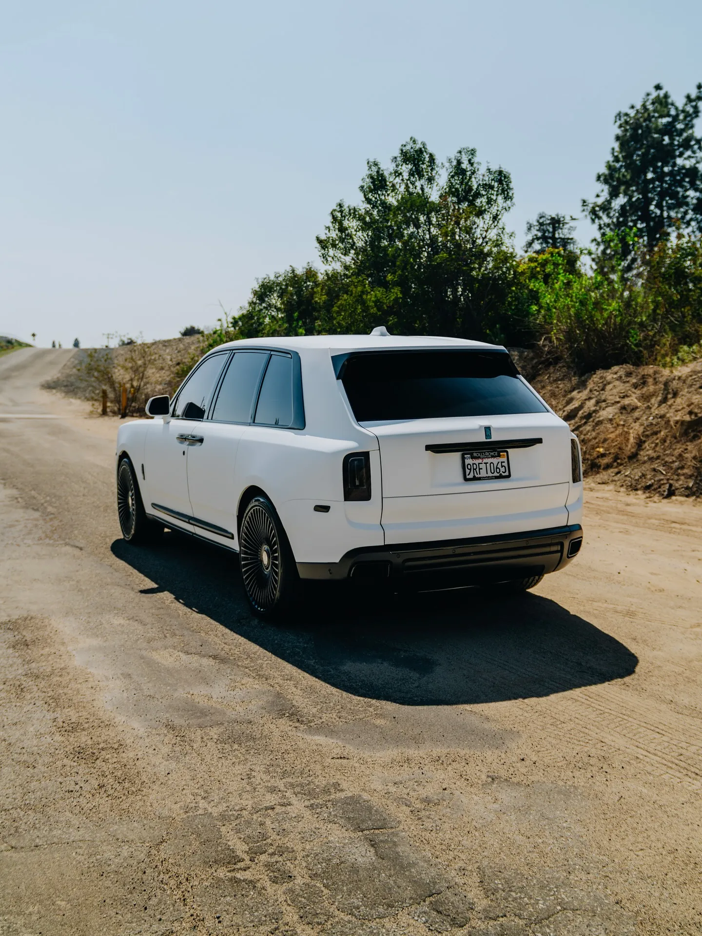 Rolls Royce Cullinan protected with Inozetek Dynamic PPF Satin Pearl White film.