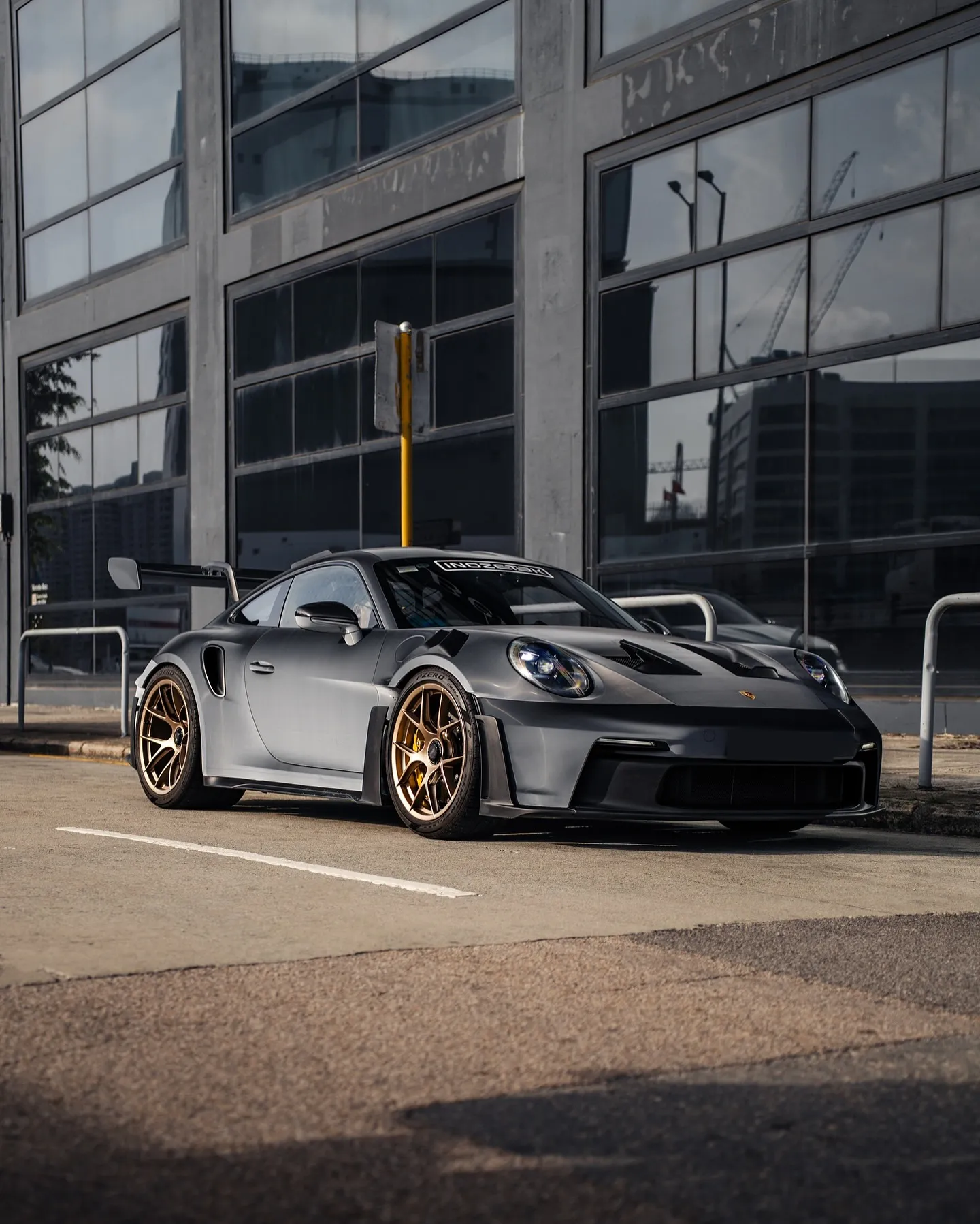 Porsche 992 GT3RS wrapped in Inozetek Gloss Eclipse Dynamic PPF View 1