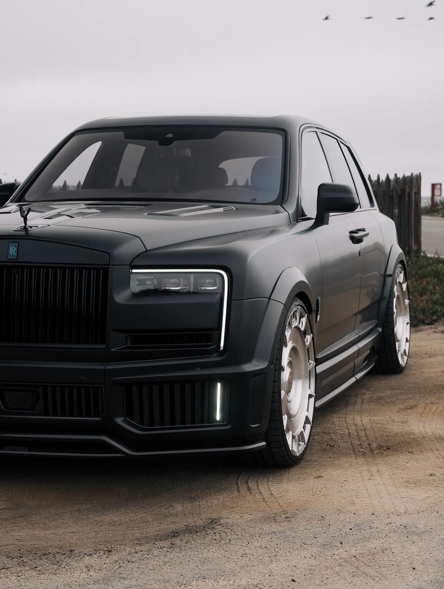 Rolls Royce Cullinan fully transformed with Inozetek InoMatte PPF Clear Matte - изображение 4