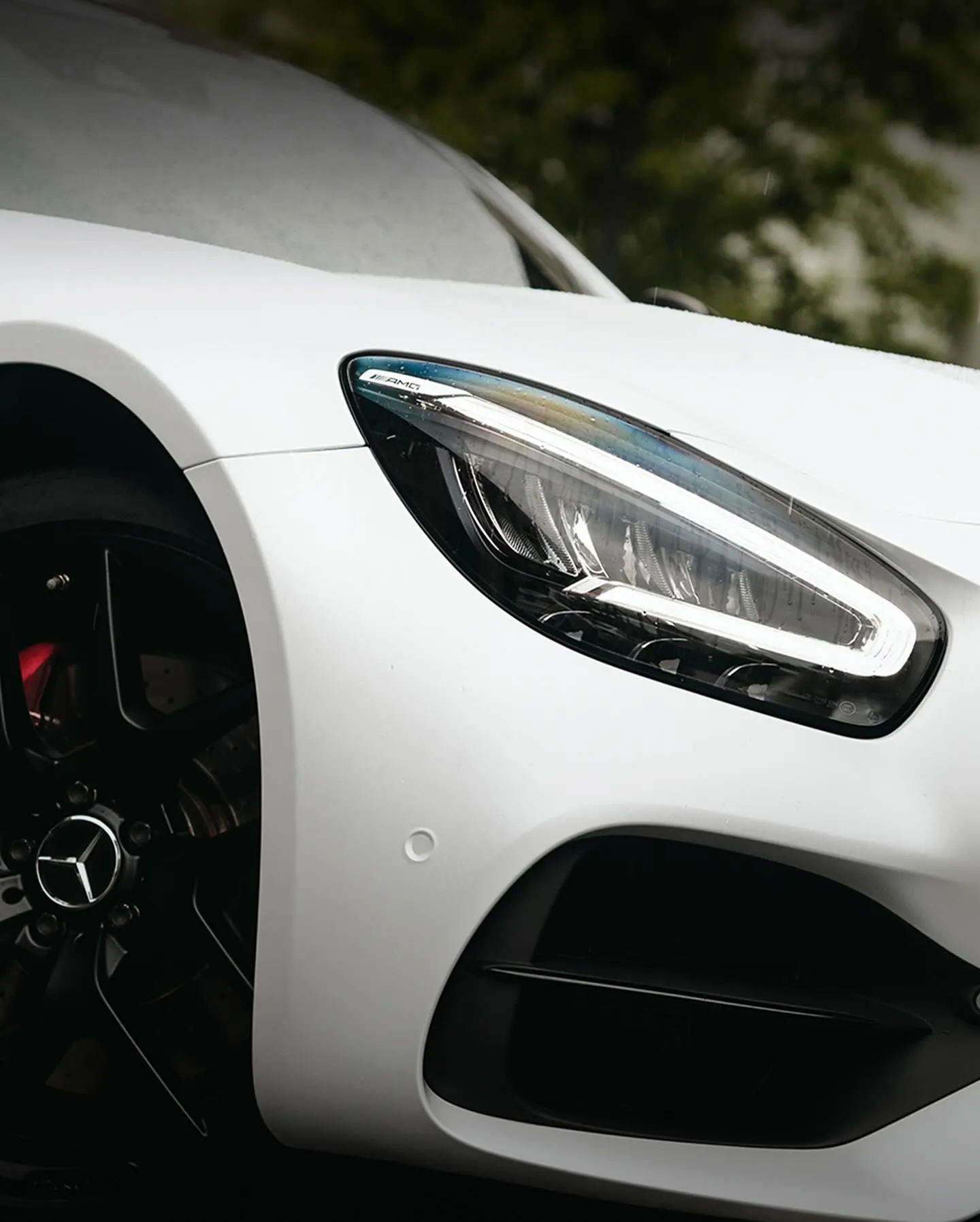 Mercedes AMG GT, оклеенный пленкой MC Films SW01 Super Matte Metal Frosted White. - изображение 4